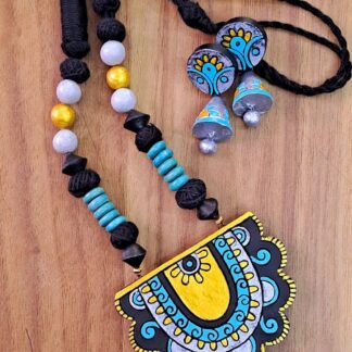 Terracotta Jewelry Set – Handcrafted Elegance  TPP 16
By The Pokaran Pottery